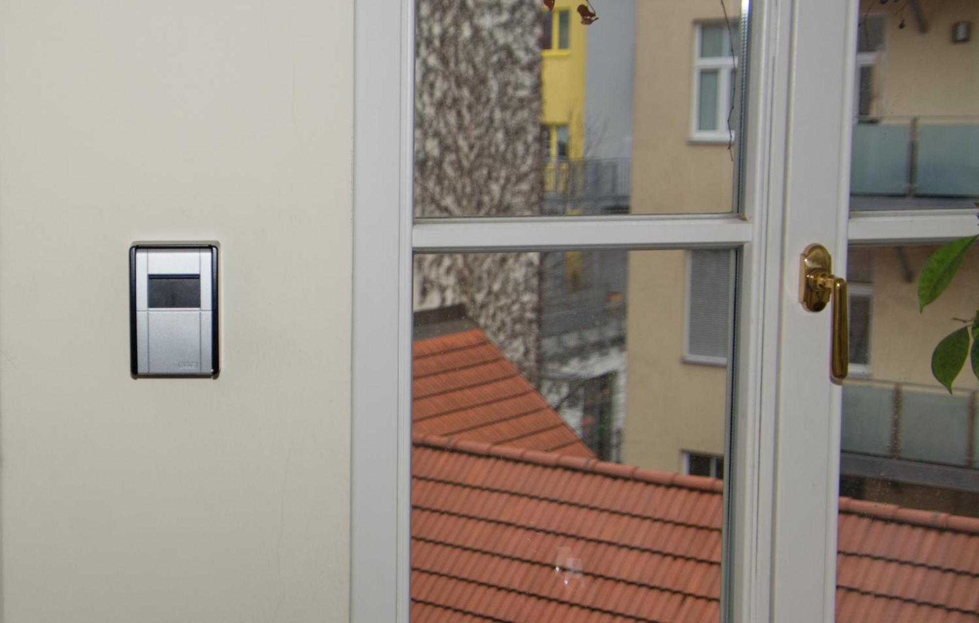 Blue Lotus Apartment Vienna Exterior photo