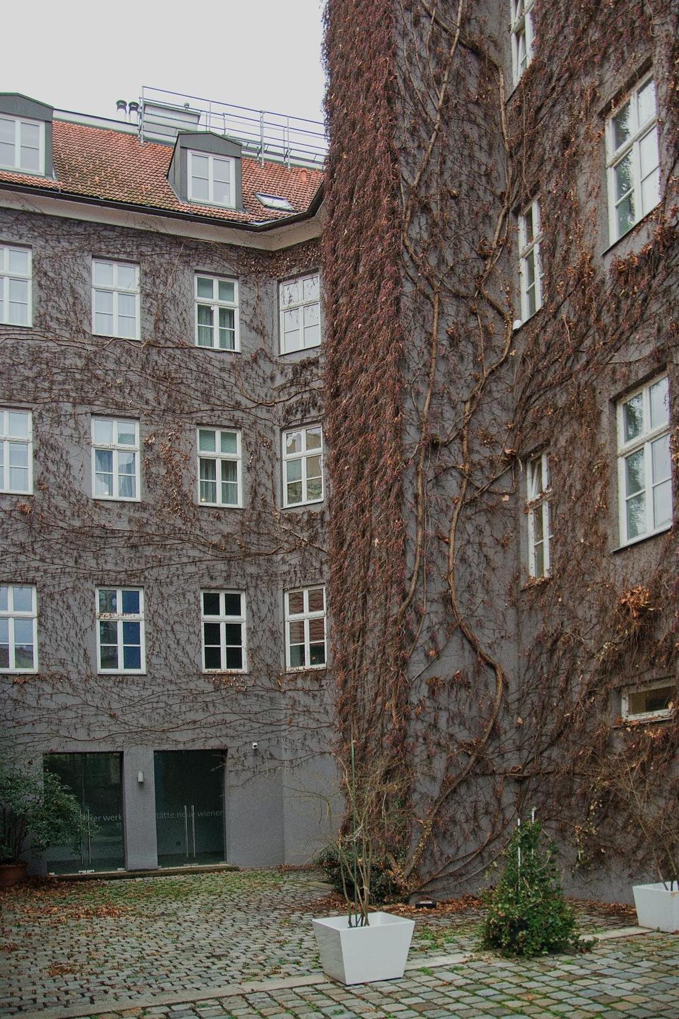 Blue Lotus Apartment Vienna Exterior photo